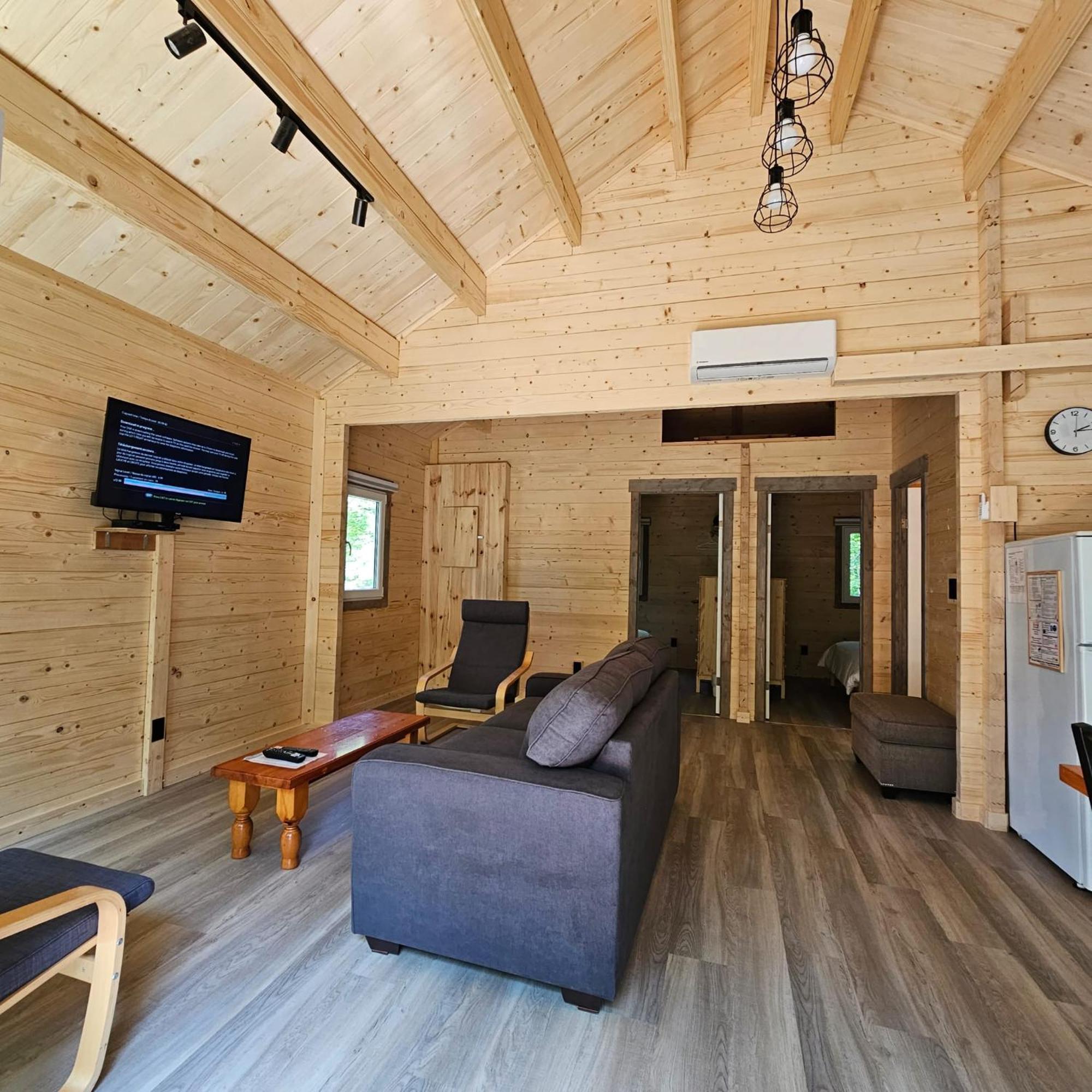 Parkway And Trading Post Resort 2*