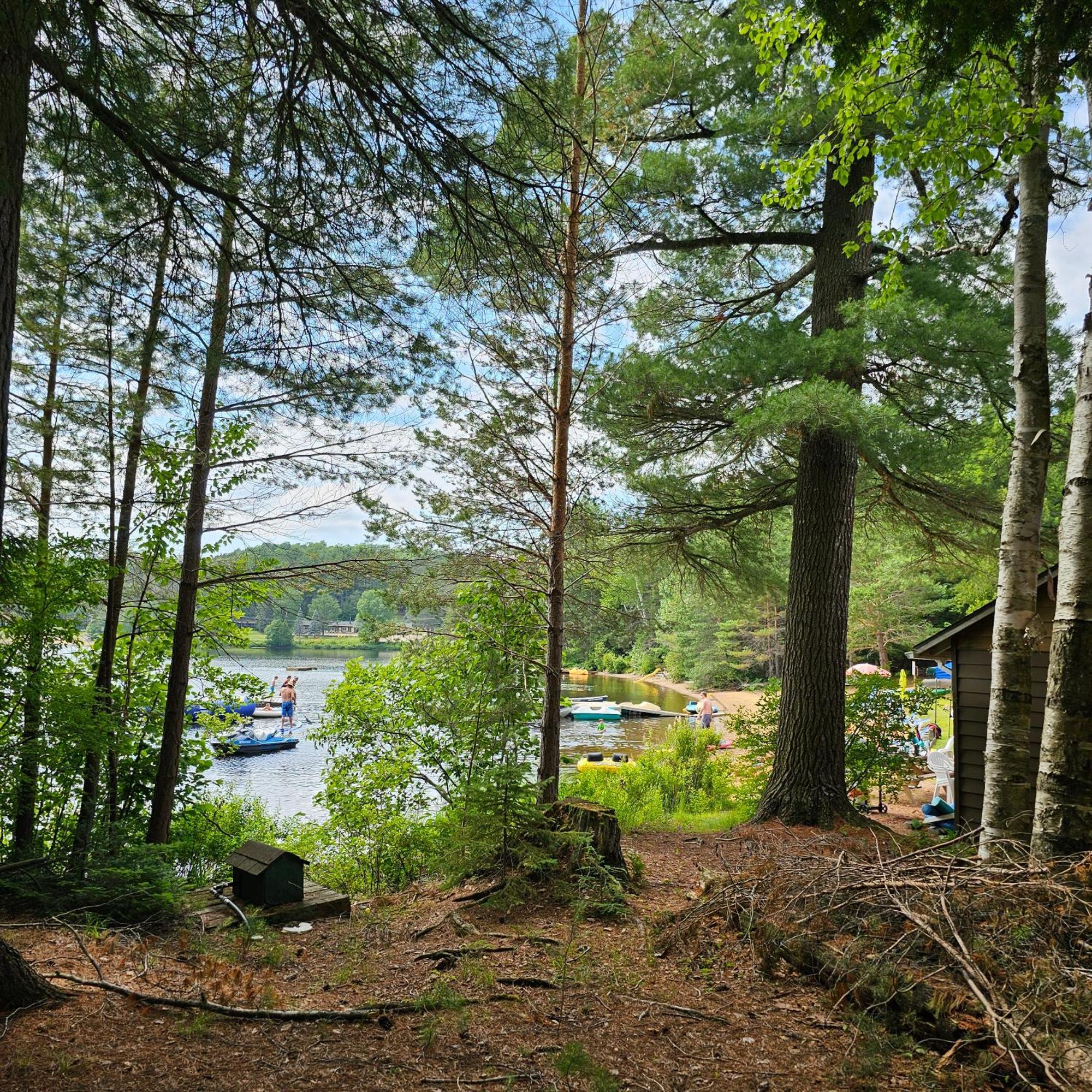 Resort Parkway And Trading Post 2*