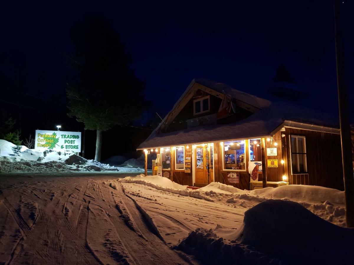 Parkway And Trading Post